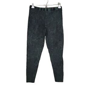 New in Package Zenana Green Black Acid Wash Leggings‎ Size 1X